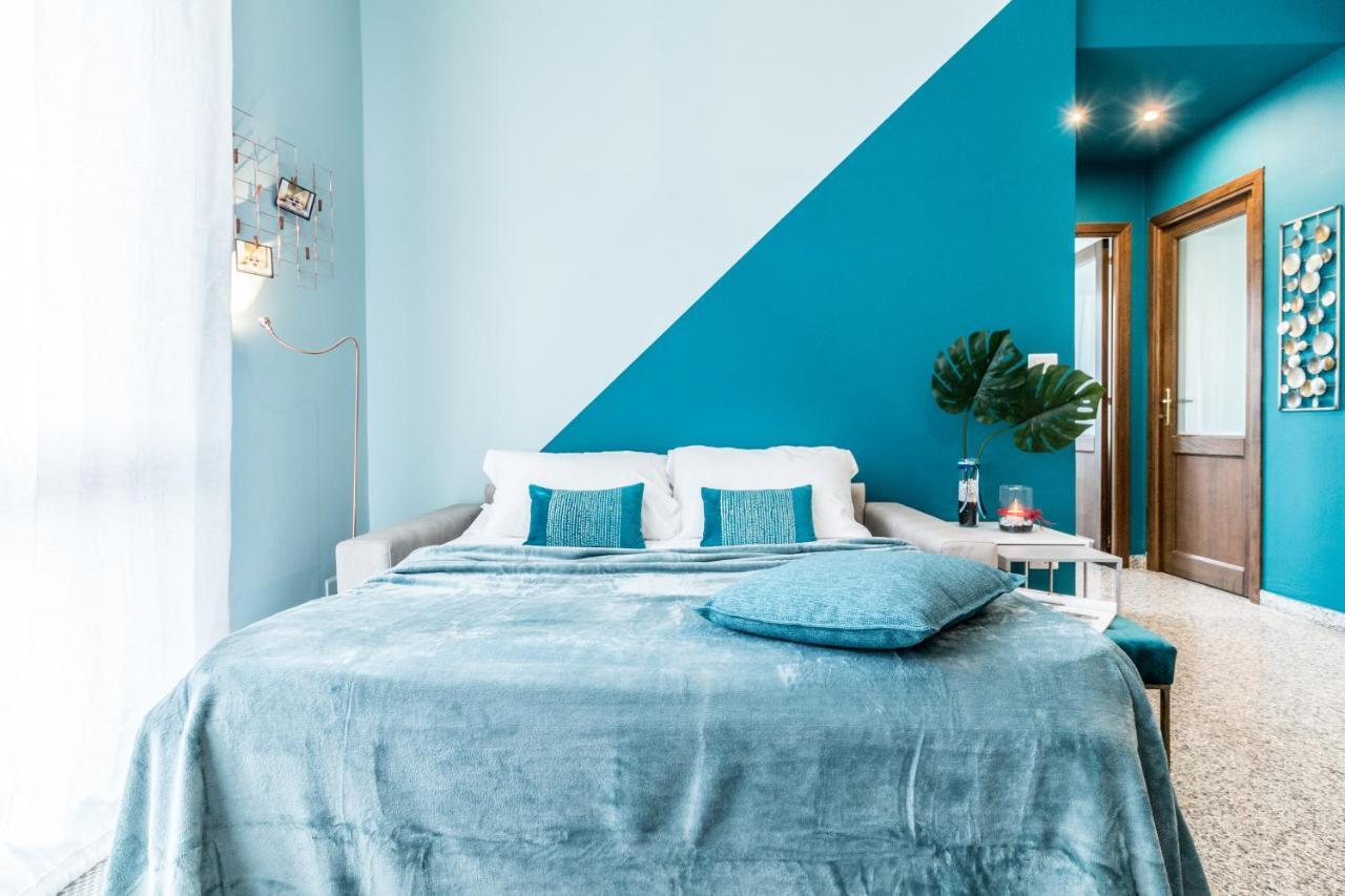 Boutique Apartments Collection-L'Attimo Fuggente サッサリ エクステリア 写真