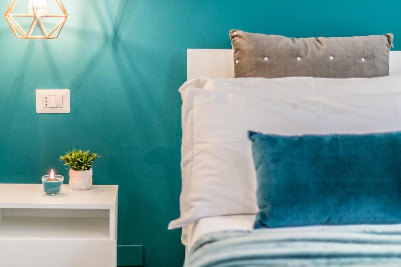 Boutique Apartments Collection-L'Attimo Fuggente サッサリ エクステリア 写真