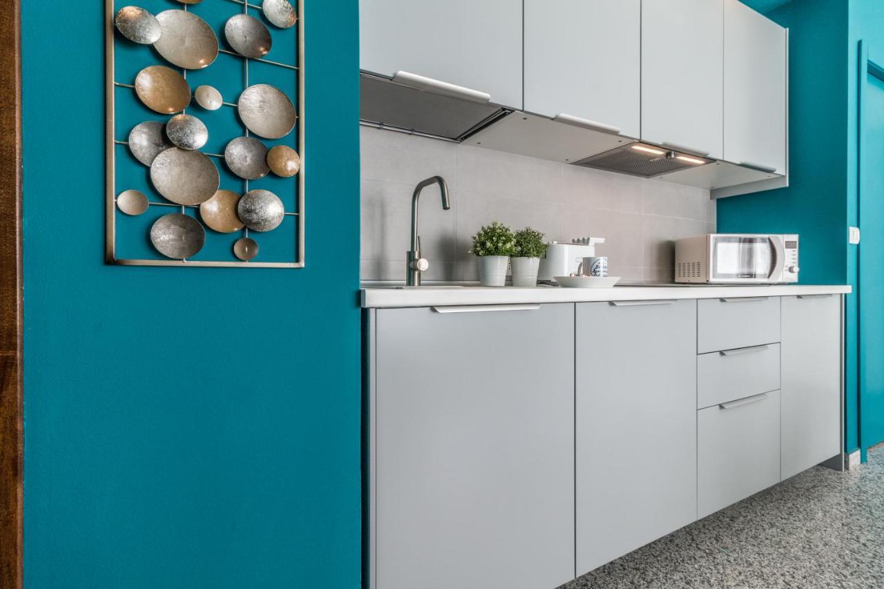 Boutique Apartments Collection-L'Attimo Fuggente サッサリ エクステリア 写真