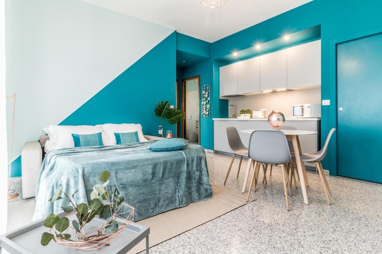 Boutique Apartments Collection-L'Attimo Fuggente サッサリ エクステリア 写真