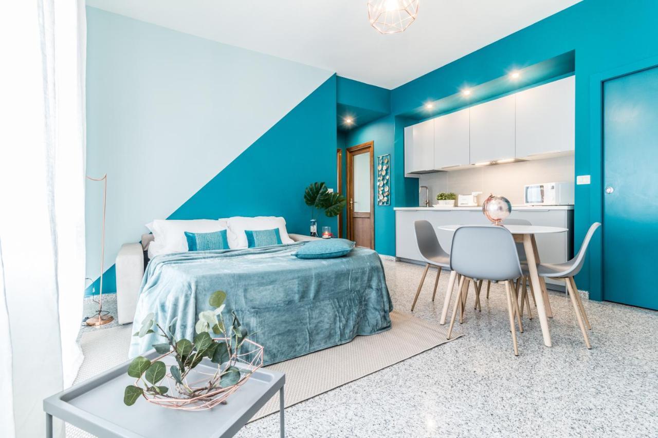 Boutique Apartments Collection-L'Attimo Fuggente サッサリ エクステリア 写真