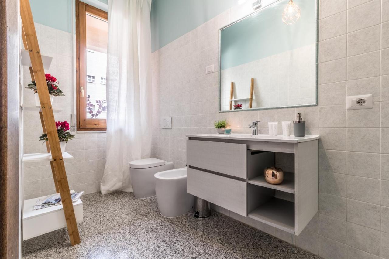 Boutique Apartments Collection-L'Attimo Fuggente サッサリ エクステリア 写真