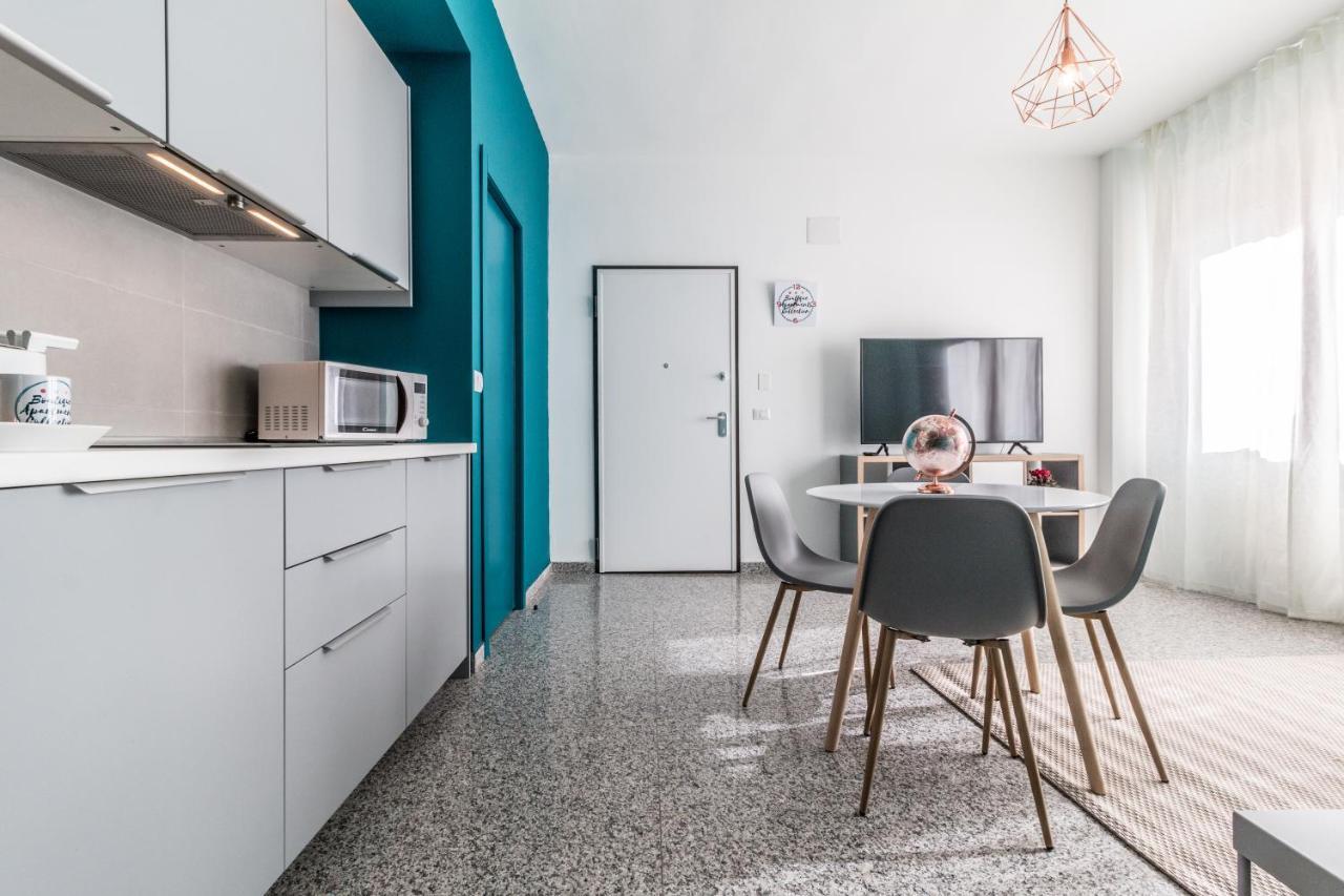 Boutique Apartments Collection-L'Attimo Fuggente サッサリ エクステリア 写真